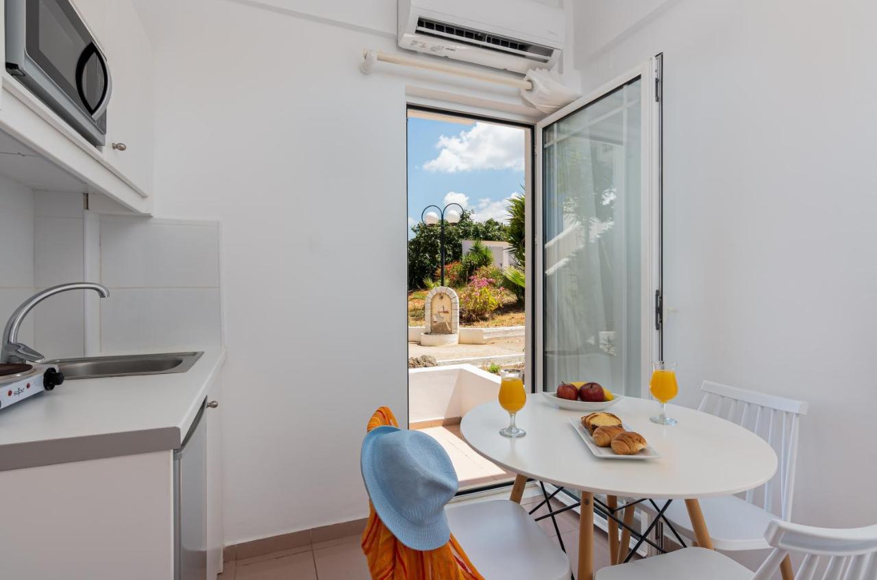 W Suites By Estia Stalida Bagian luar foto